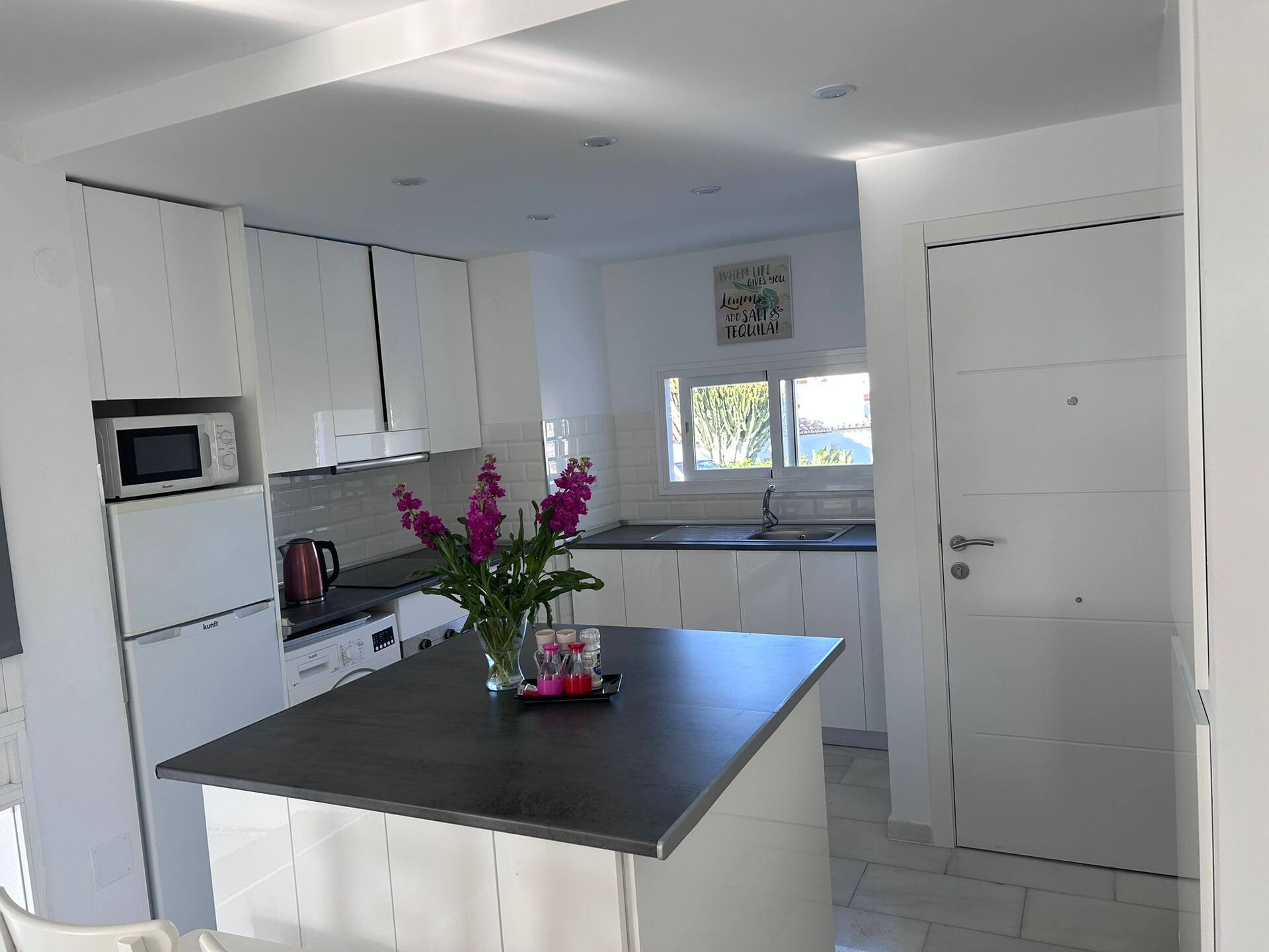 Kitchen at La Casa Neil